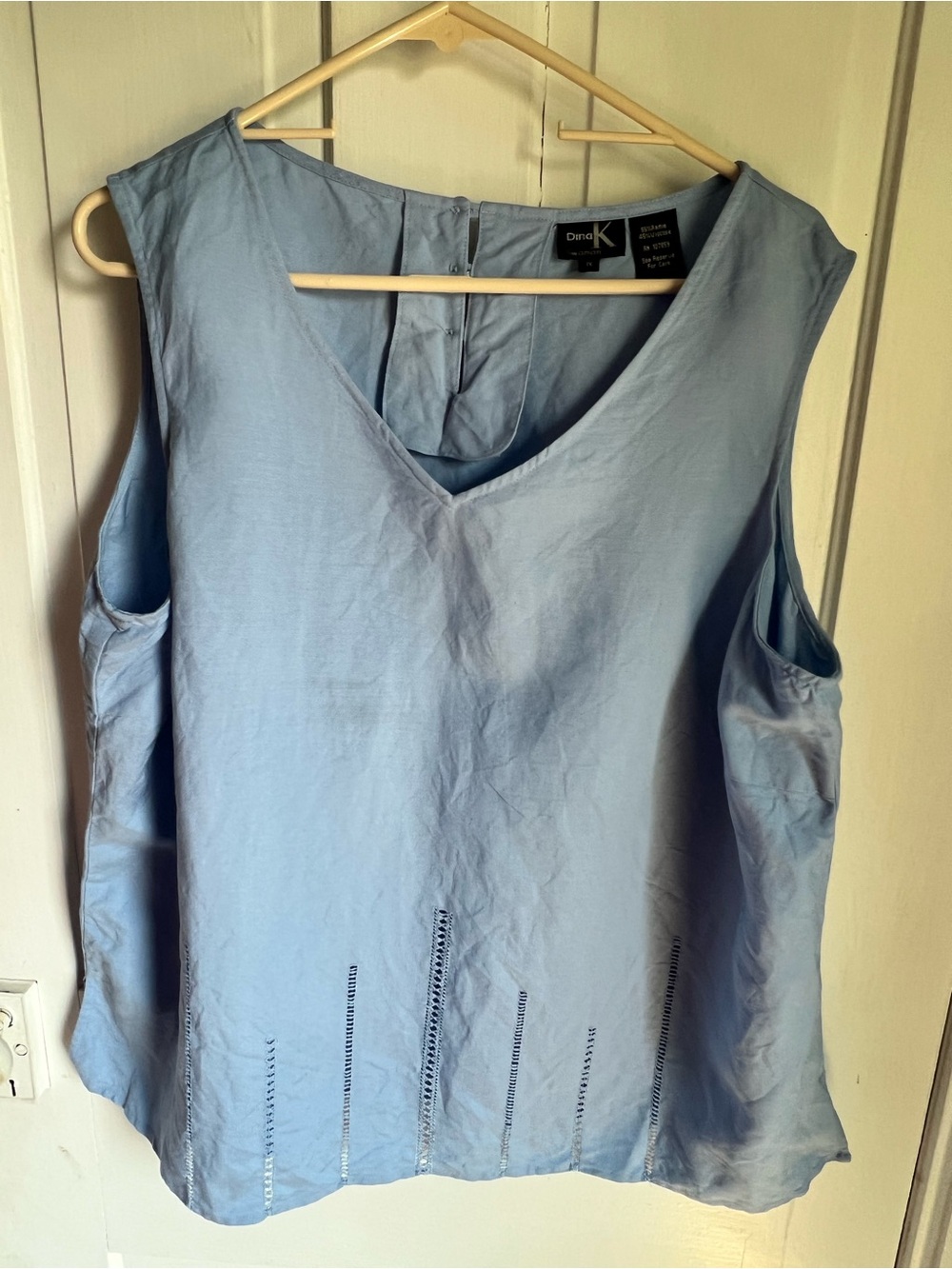 Dina K Light Blue V-Neck Sleeveless Eyelet-Trim Tank size 1XL